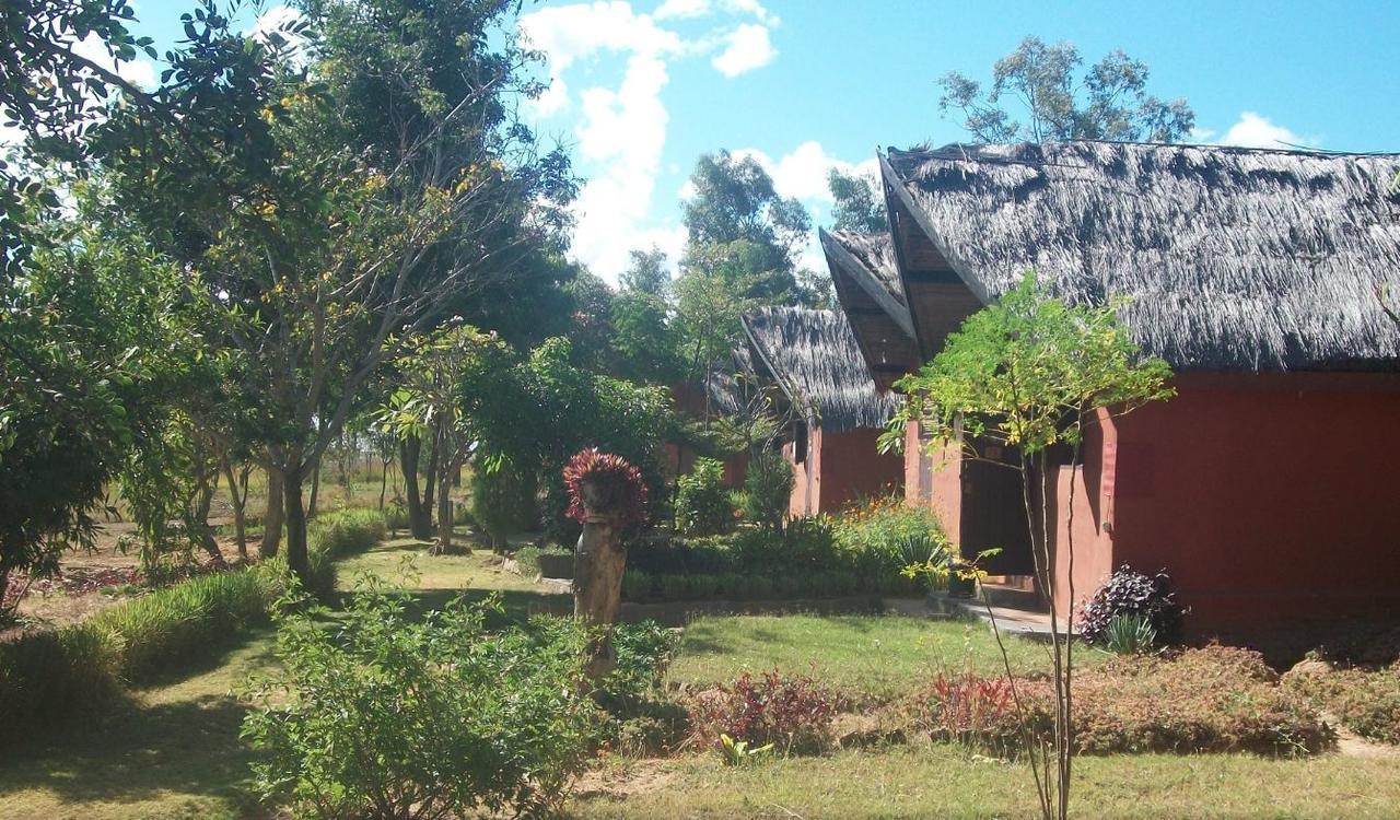 Itc Lodge Ranohira Esterno foto