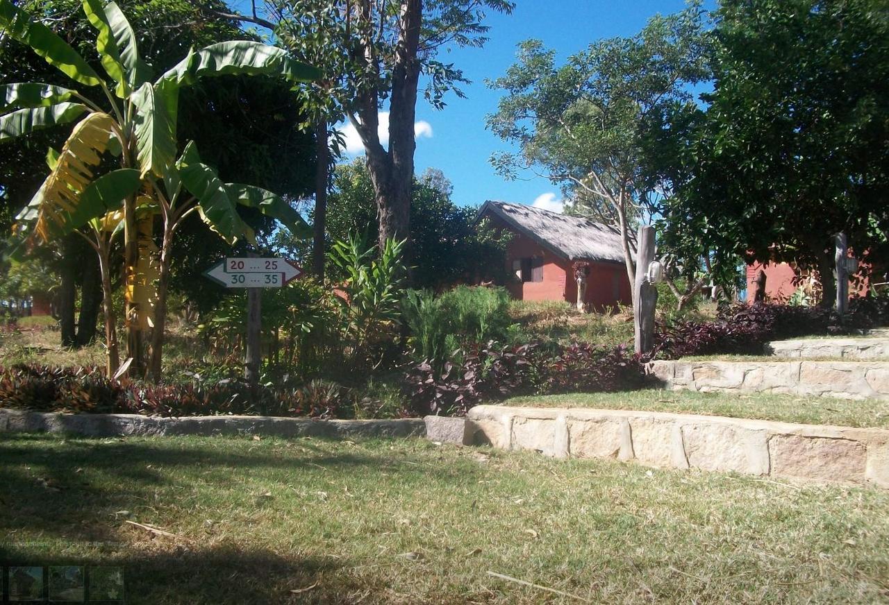 Itc Lodge Ranohira Esterno foto